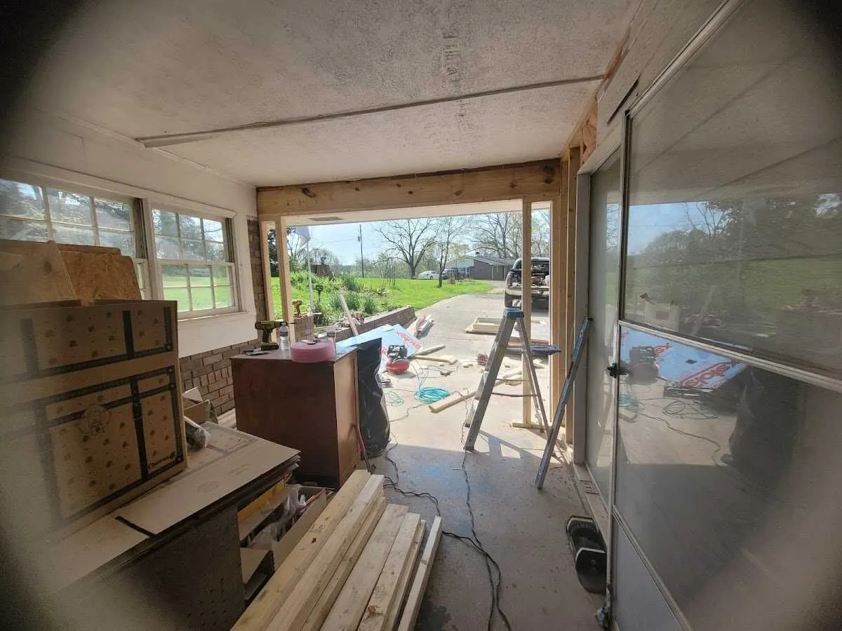 Air movers and dehumidifier for Water Mitigation Services in Folsom